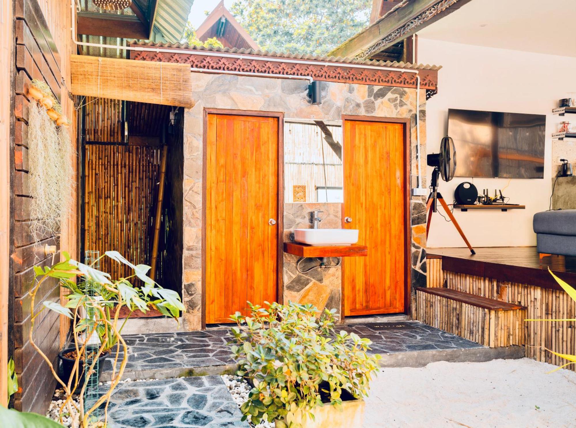 Natures Edge Beachfront Luxury Glamping Koh Tao Exteriör bild